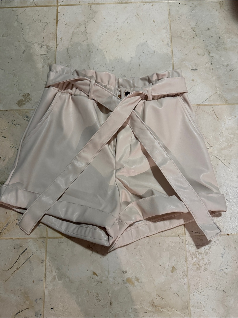 High-Waist Paperbag Tie-Waist Women’s Shorts — Pale Pink
